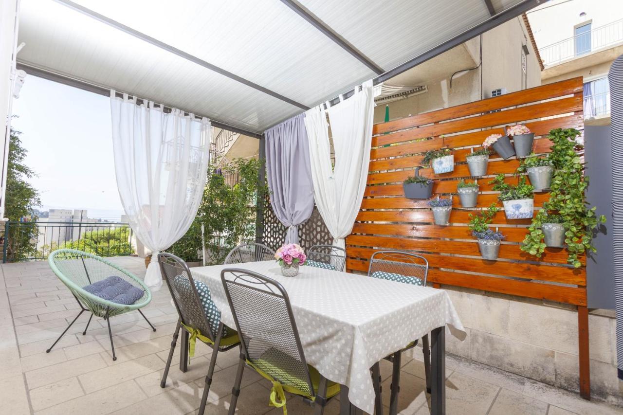 Apartments Maras Makarska Eksteriør bilde